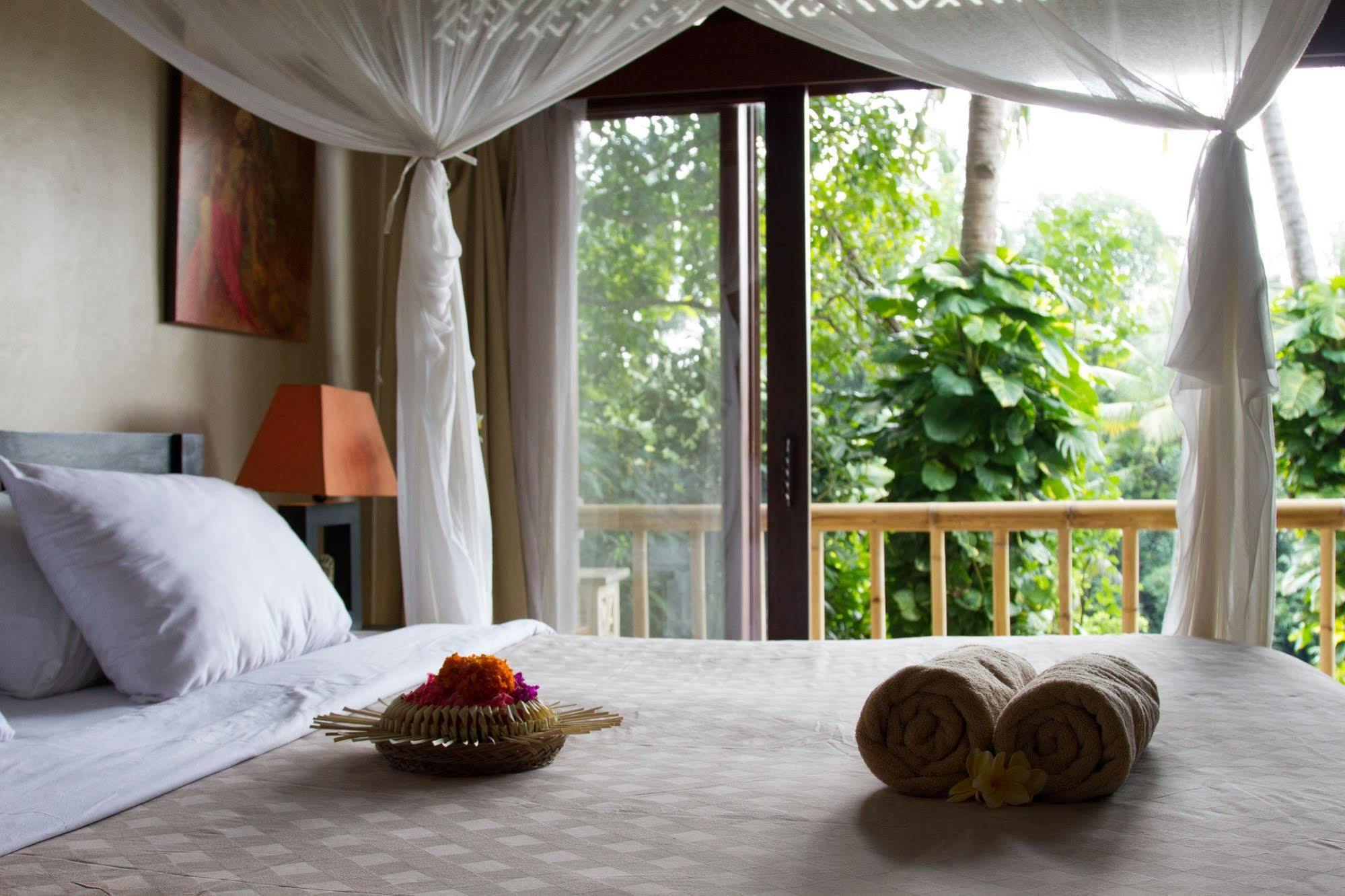 Villa Gaia Ubud Exteriör bild